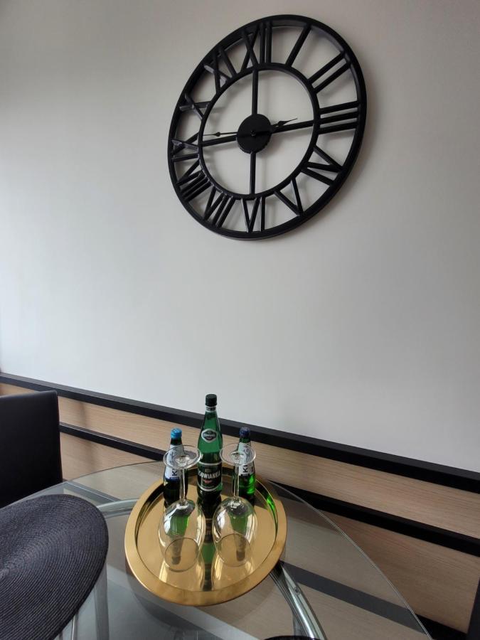 Apartport Nowoczesne Apartamenty กดิเนีย ภายนอก รูปภาพ