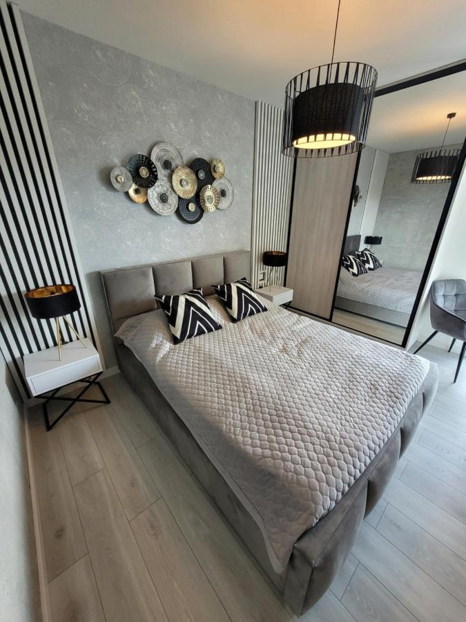 Apartport Nowoczesne Apartamenty กดิเนีย ภายนอก รูปภาพ