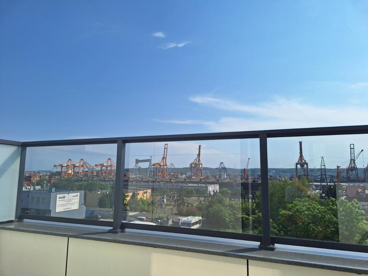 Apartport Nowoczesne Apartamenty กดิเนีย ภายนอก รูปภาพ